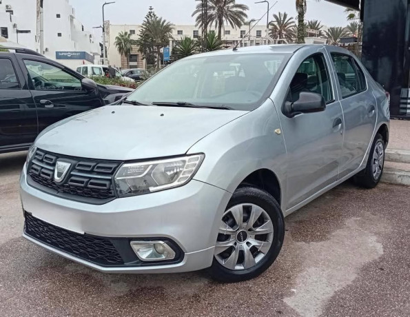 dacia-logan-diesel-2019-big-0